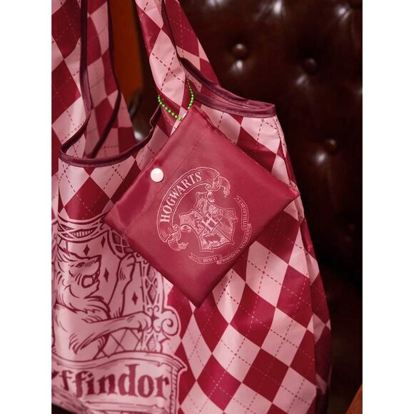 Official Harry Potter Gryffindor Hogwarts House Crest Tote Bag - Picture 4 of 4